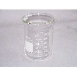 Pyrex Glass Beaker   400 mL [ 1 Ea.]  Industrial 