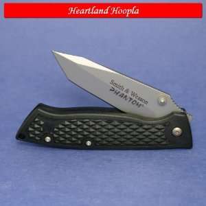  S&W Phantom Linerlock Knife With Black Zytel Handles 