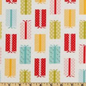  44 Wide Hip Holidays Gifts White Fabric By The Yard 