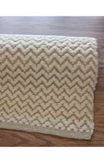 Hand Woven Wool Carpet Area Rug 4 x 6 Ivory Chevron  