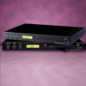  TOA DT930UL   Am/Fm Synthesized Tuner