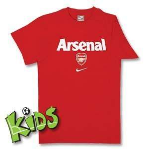  09 10 Arsenal Graphic Tee   Red   Boys