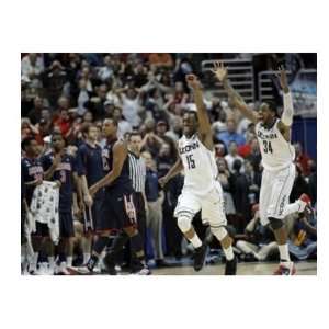   Photos 494365 S 9 x 12 Kemba Walker, Alex Oriakhi