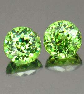 Natural Exquisite Matching Pair Top Green with flash Red Demantoid 1 