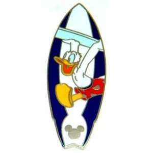  Disney Donald Duck Surfboard Summer Fun Pin Everything 
