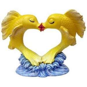   Quality Resin Ornament   Kissing Goldfish Heart 1 Large