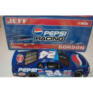    JEFF GORDON Pepsi Signed 1999 ACTION DIECAST