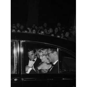  Marilyn Monroe Arriving at the Royal Film Performance in a 