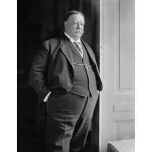    between 1905 and 1945 TAFT, Wm. H. STANDING