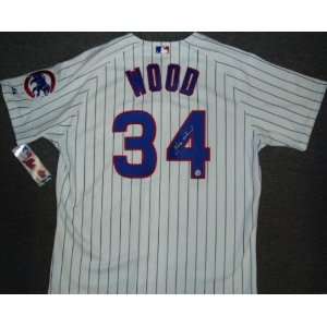 Signed Kerry Wood Jersey   Authentic 