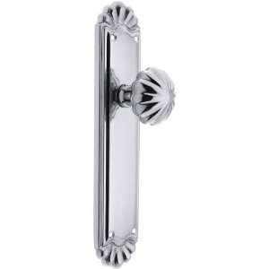 Trenton Door Set With Fluted Brass Knobs Passage in Polished Chrome.