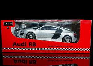 Audi R8 27.145 MHz XQ RADIO REMOTE 118 Scale  Silver R/C  