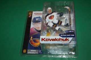Mcfarlane NHL 4 Ilya Kovalchuk Thrashers variant statue  