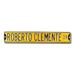  Authentic Street Signs Pittsburgh Pirates Roberto Clemente 