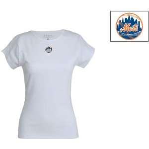  New York Mets Womens Signature T shirt by Antigua Sport 