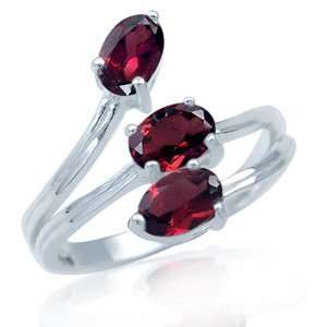  1.62ct. 3 Stone Natural Garnet 925 Sterling Silver Ring 