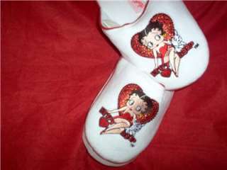 Betty Boop Sitting Betty Glitter Hearts Black Plush Slippers  