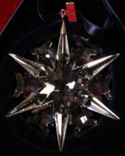 SWAROVSKI crystal CHRISTMAS ORNAMENT 2002 Snowflake  