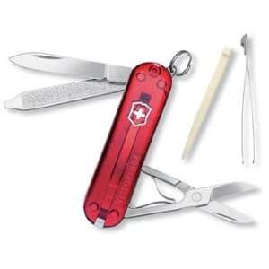  Victorinox Swiss Army Classic Clam Pocket Knife (Ruby 