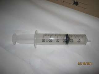 60ml 60cc Graduated Plastic Fork Oil Syringe Filling Testing  