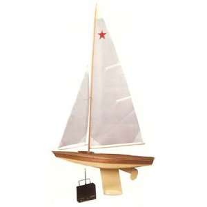  Dumas 30 Star Class Boat Kit Toys & Games