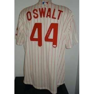 Roy Oswalt Signed Jersey   Majestic JSA   Autographed MLB Jerseys 