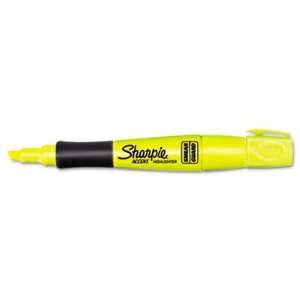  Accent® Highlighter Grip, Smear Guard Ink, Fluorescent 