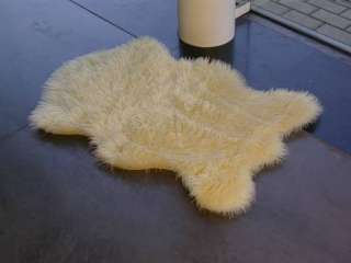 FAUX FUR SHEEPSKIN RUG 2X4  