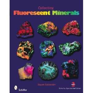  Collecting Fluorescent Minerals [Paperback] Stuart 