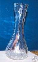 HOOSIER CLEAR GLASS SWIRL DESIGN BUD VASE 4064   29  