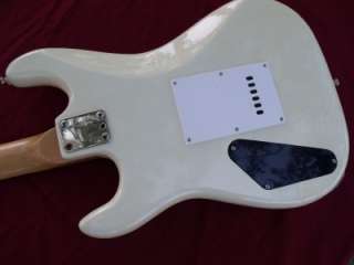 1000,MCI Intertek,80s Strat Style Band Buster  