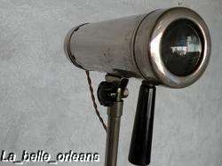 VTG INDUSTRIAL ADJUSTABLE MEDICAL FLOOR LAMP WITH MAGNIFYING GLASS 