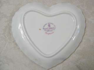 VTG ROYAL ADDERLEY RIDWAY POTTERIES FRAGRANCE ROSE DECORATED HEART PIN 