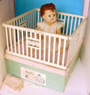 1950s AMERICAN CHARACTER 19” TINY TEARS W PLAYPEN BOXED  