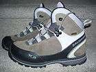 Salomon Gore Tex Contagrip Hiking Boots Womens Size 7.5