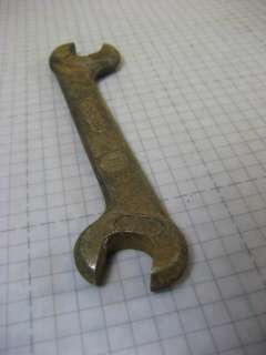 IH INTERNATIONAL HARVESTER TRACTOR 1595E OPEN END WRENCH vintage tool 