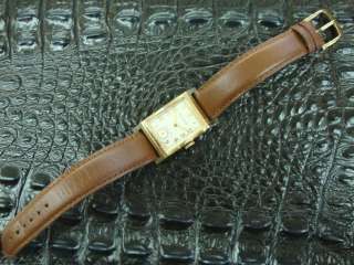 Bulova Gents Vintage 14 Karat Yellow Gold Watch Excellent Condition 