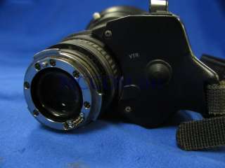 This auction is for a Canon YH17x7 KRS SX7 Hot Shoe B4 Lens that is in 