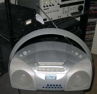 TWO Sony CD Cassette Boombox CFD S22 & CFD 5200 Fedx Ground  