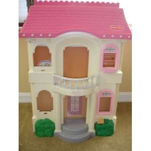  FISHER PRICE LOVING FAMILY 2 STORY DOLLHOUSE Everything 