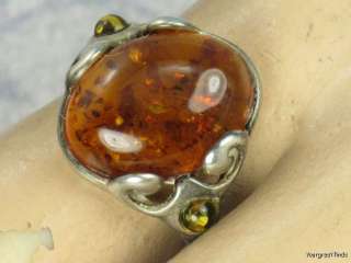 VINTAGE 925 STERLING SILVER & BALTIC HONEY AMBER RING  