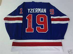 Steve Yzerman Signed Hockey Hall of Fame L/E Jersey  