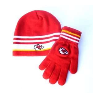    Kansas City Chiefs Youth Beanie and Glove Set 