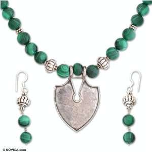    Malachite jewelry set, Silver Shield 0.3 W 22.1 L Jewelry