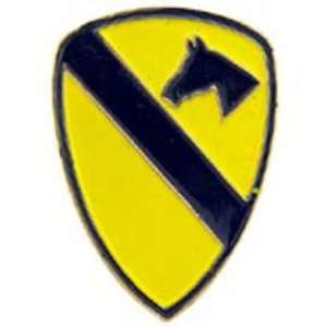  U.S. Army 1st Cavalry Division Pin 1 Arts, Crafts 