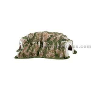  Woodland Scenics HO Scale Curved Tunnel (15.5w x 25.75l 