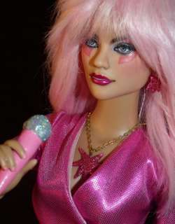   Tonner Jem and the Holograms Art Collector Doll Repaint NR  