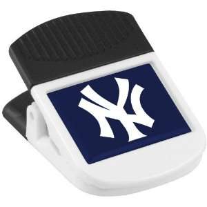  New York Yankees White Magnetic Chip Clip Sports 
