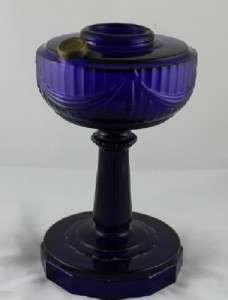   Antique Aladdin Lincoln Drape Cobalt Blue B 76 Scallop Foot Oil Lamp