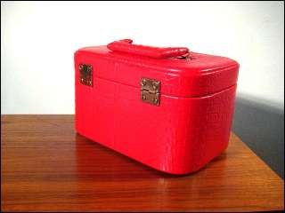 Rotes 60er 70er Beauty Case Kroko Kunstlederimitat Rot  
